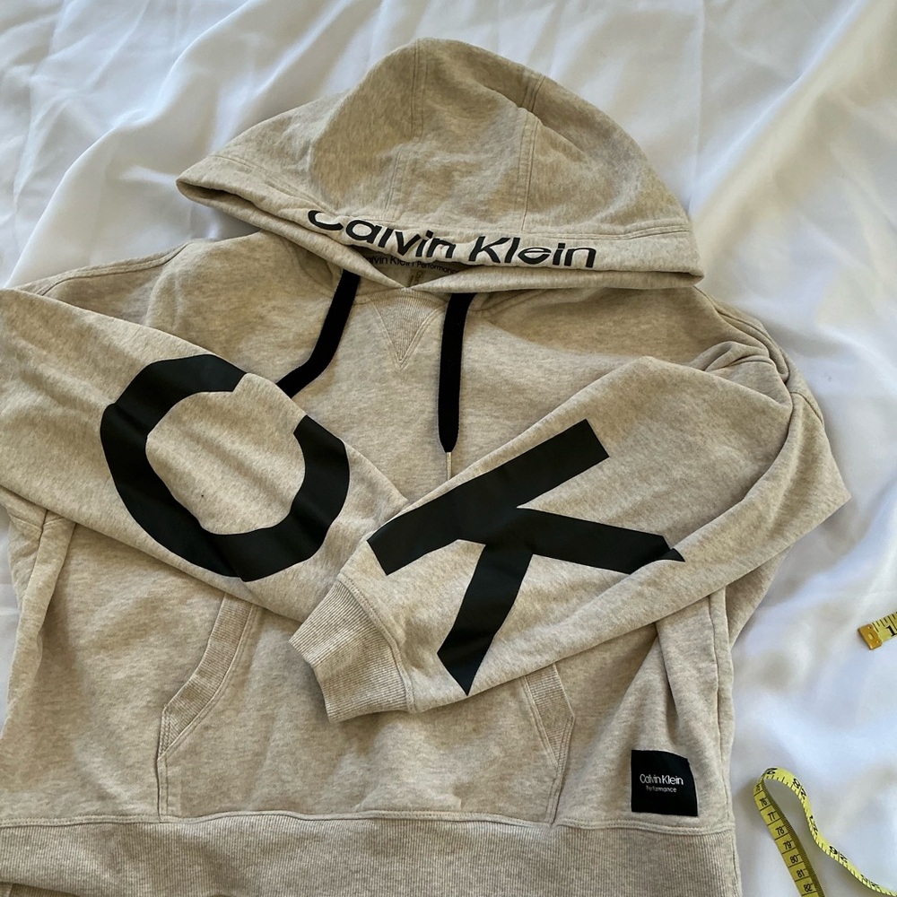 Calvin Klein Gray Sweater Soft Casual Fabric